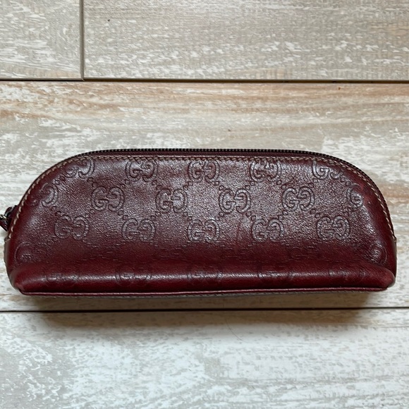 Gucci Accessories - Gucci makeup bag
